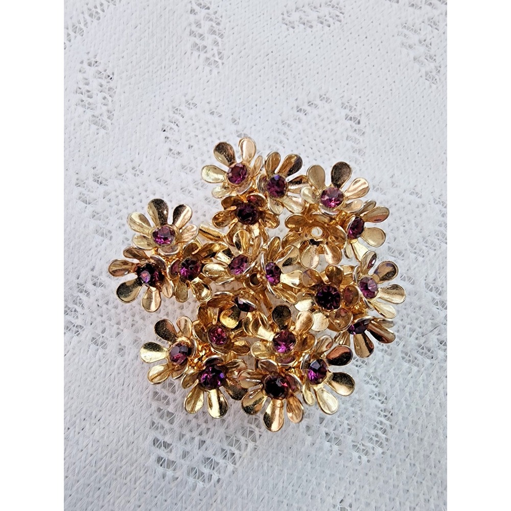 Vintage Mid Century Flower Cluster Brooch Pink Gold Tone Boho Cottage Purple 50s